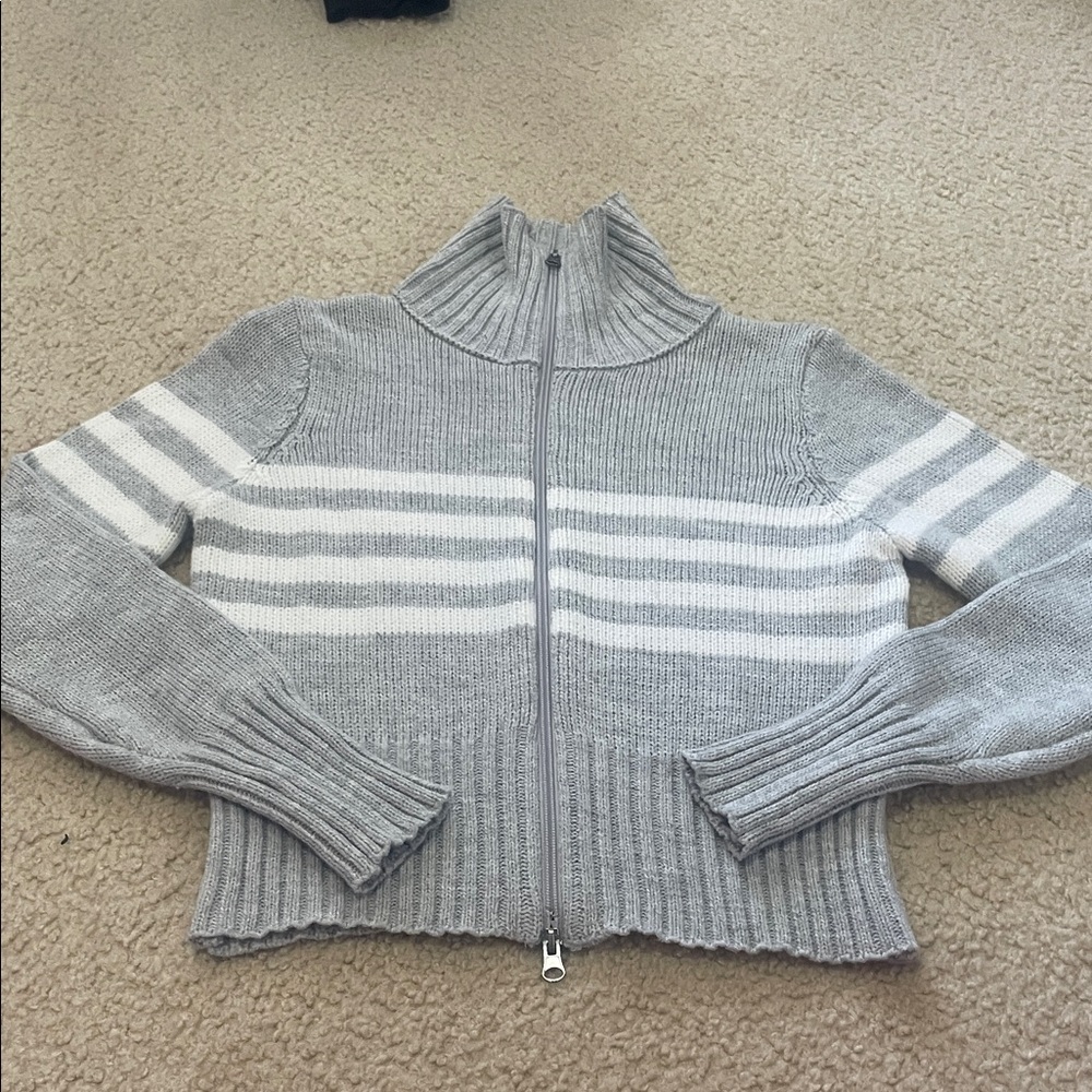 Gray and White Women's Sweater M Mock High Neck